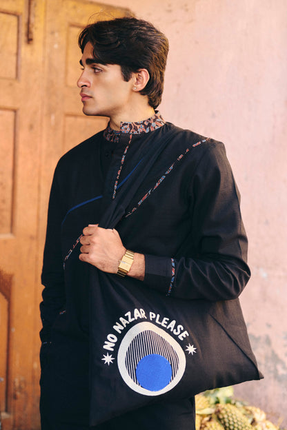 No Nazar Tote Black