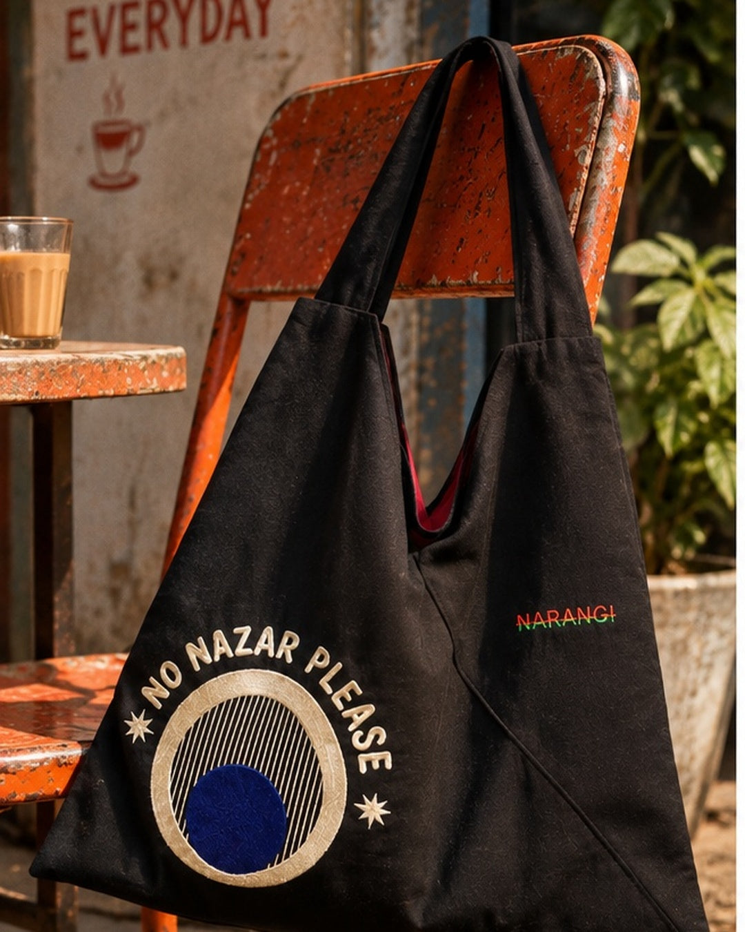 No Nazar Tote Black